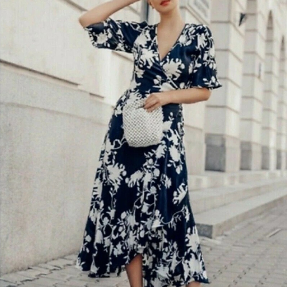 JOHANNA ORTIZ for H&M Black and White Floral Crepe Wrap Midi Dress Small‎